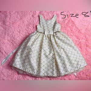 American princess white/Gold dress size 8